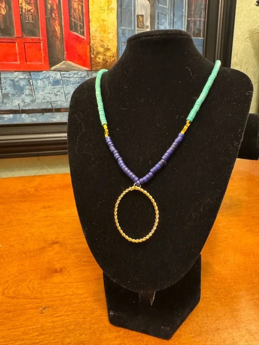 Gold Tone Twisted Circle Pendant Beaded Necklace - Teal & Navy